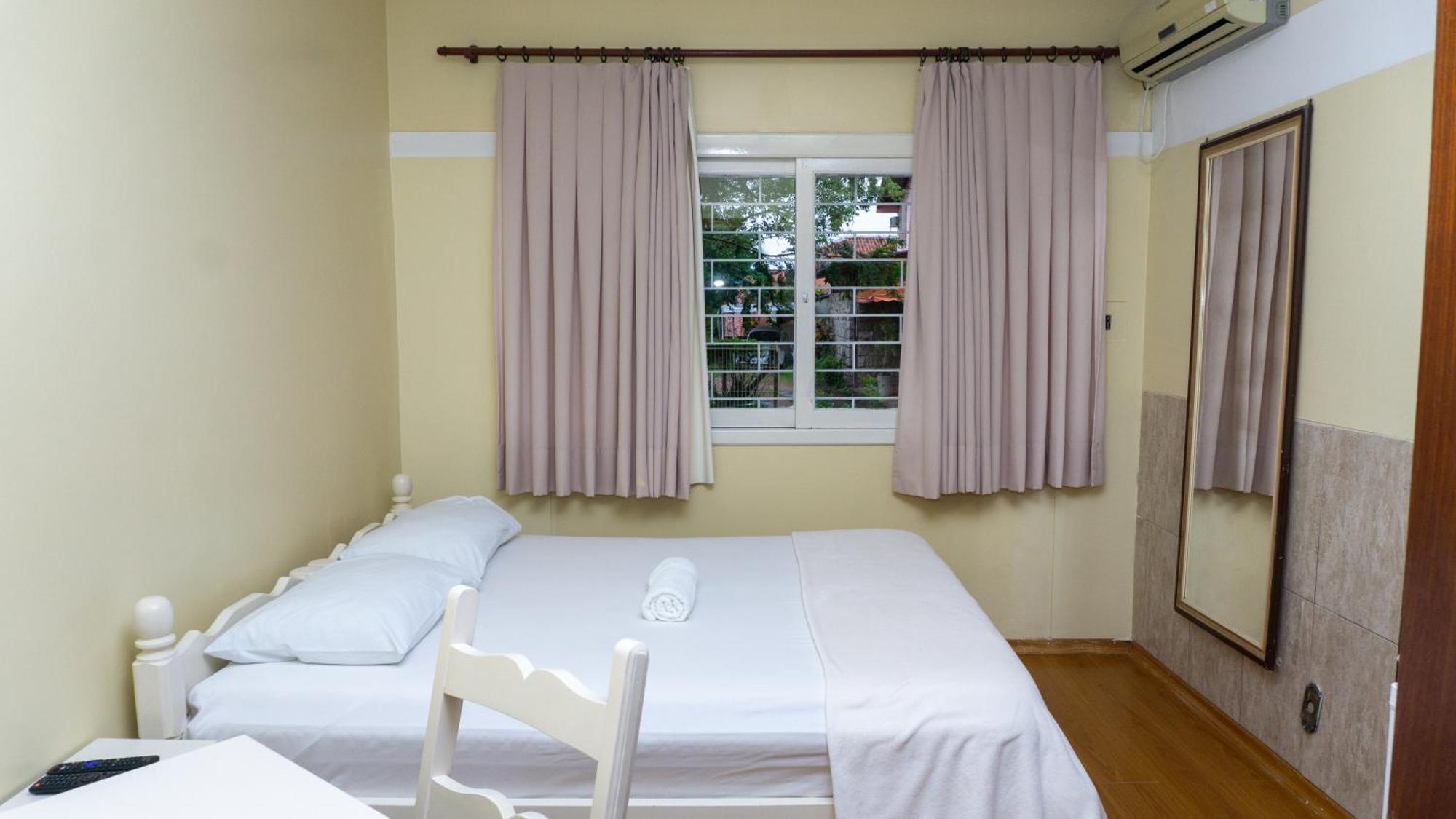 Canoas Hotel Castel מראה חיצוני תמונה