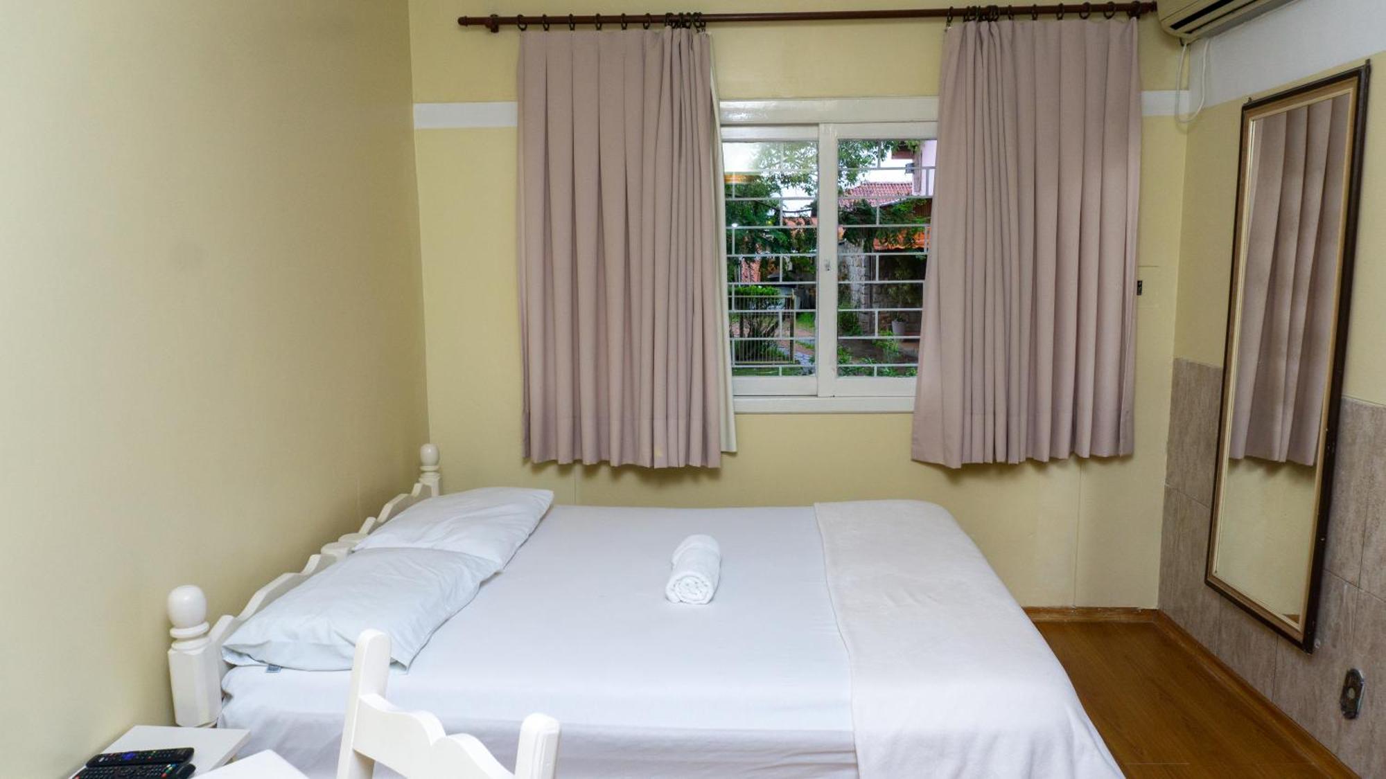 Canoas Hotel Castel מראה חיצוני תמונה
